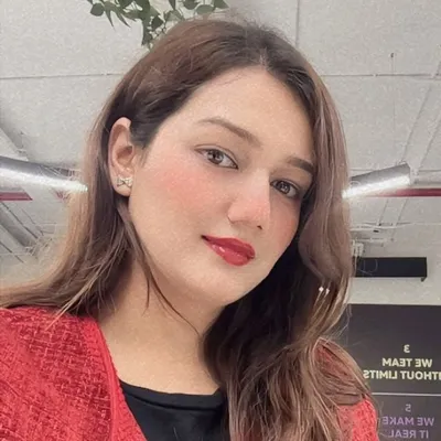Diksha Sharma- theritzysoul 🧿