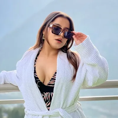 Dikक्षा |Fashion | Cafe| Travel | profile