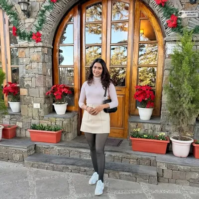 Diksha Pandey profile