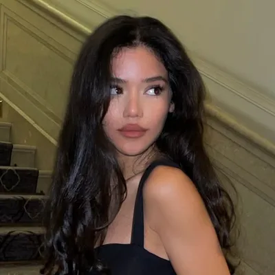 Dina Denoire🦋 profile