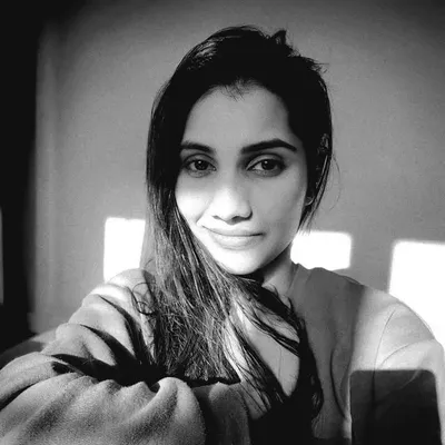 DANIKA - Huddersfield photographer profile