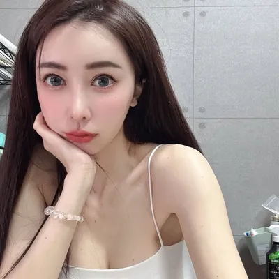 貝妍 Beiyan profile