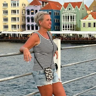 Diny Terpstra profile