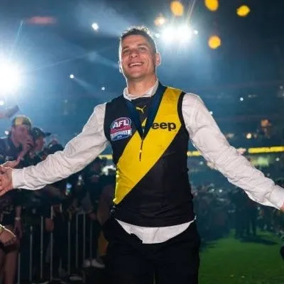Dion Prestia profile