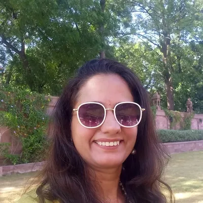 Deepali profile