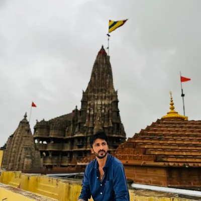Dipak Chavda profile