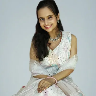 Dipali Borkar (official id)๐ต profile