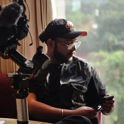 DIRECTOR RAW profile