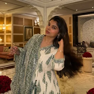 Disha Anand profile