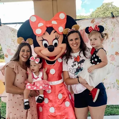 🎀Disney mamas Shari and Allie🎀 profile