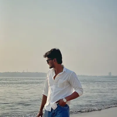 Divesh profile