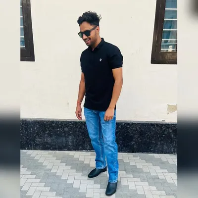 D I V E S H profile