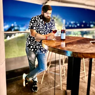 Divesh Kakade profile