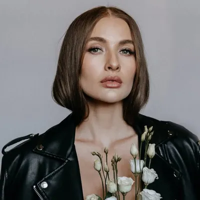 DIVNA | Диана Бурова profile