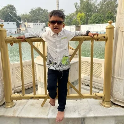 Divyank Thakurš profile