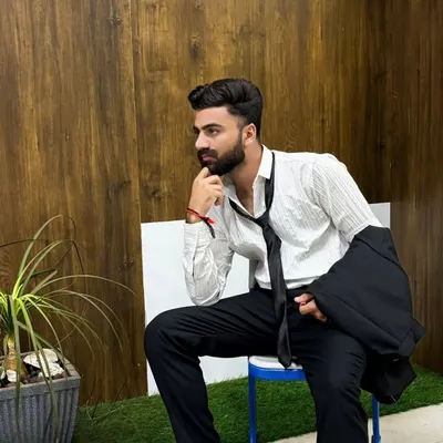 Divyrajsinh Rajput profile
