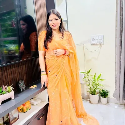 Divya Singh Chauhan profile