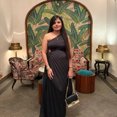 Divya Bohra profile