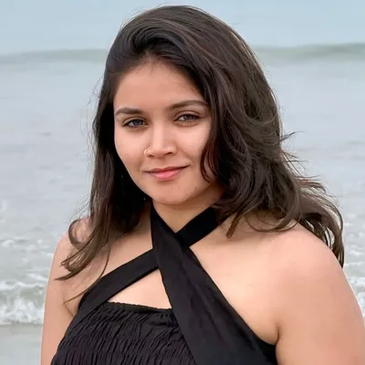 Divya Seelamsetti profile