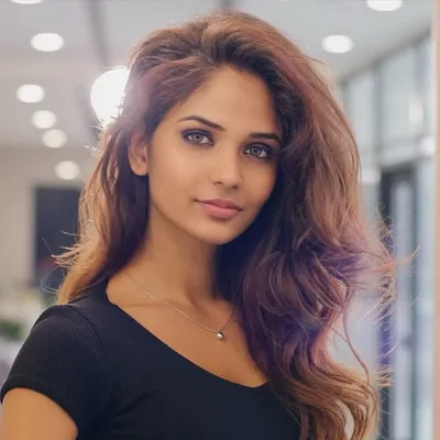 Divya Krishnamoorthy profile