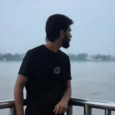 ๐ Divyam Priyadarshi ๐ profile