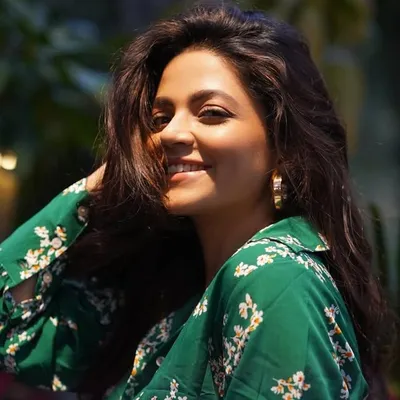 Divyangana Jain