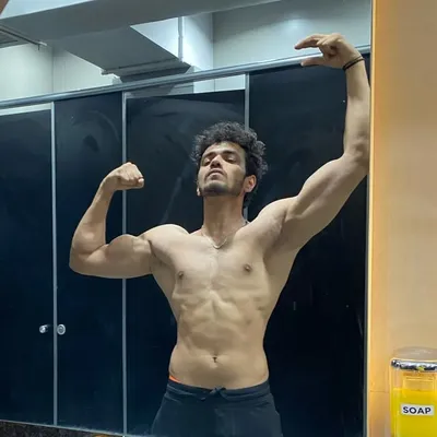 Divyang Verma profile