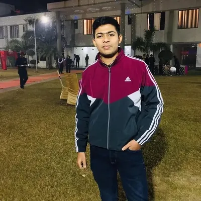 Divyansh profile