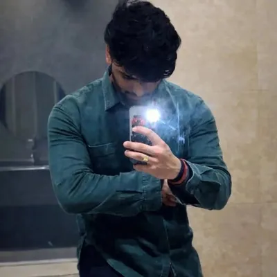 Divyansh profile