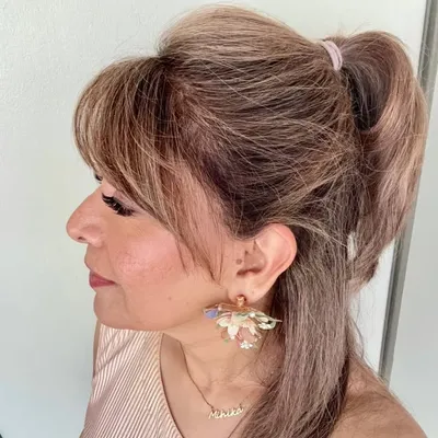 Divya Seth Shah profile