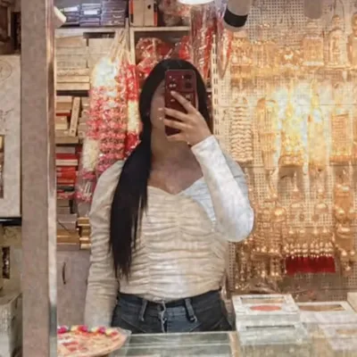 Divya Sharma profile