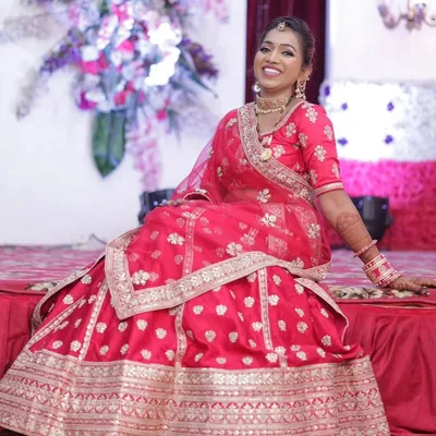 divya Solanki profile