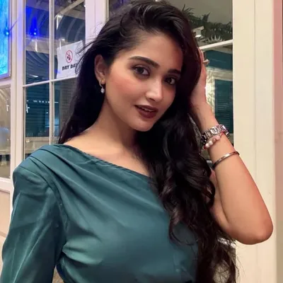 Divya Sundriyal profile
