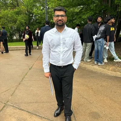 Dixit Adlakha profile