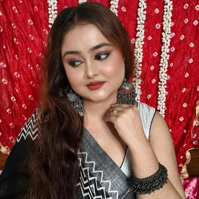 Diya Halder profile
