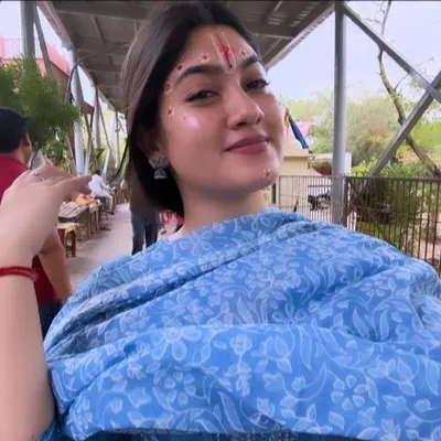 Diya Mewara | bridal makeup artist 🧿🕉️ profile