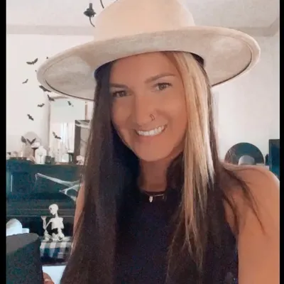 Brianna Dubinsky profile