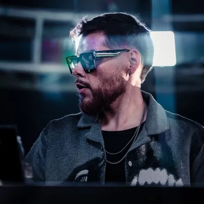 Dj Rusell profile