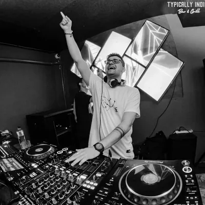 DJ Axonn profile