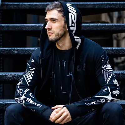 DJ Knives profile