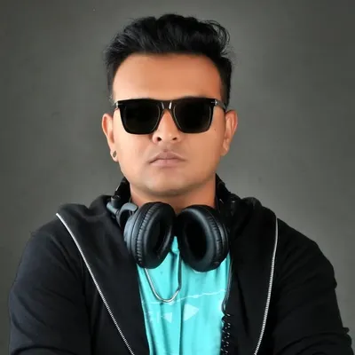VDJ Mayur profile