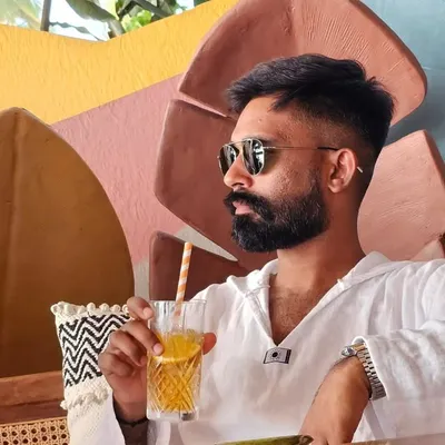 Meet Parmar profile
