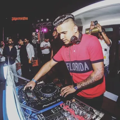 DJ SANDY profile