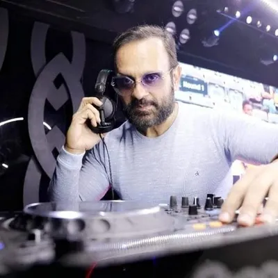 DJ Sheizwood profile