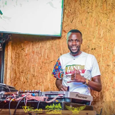 Dj SirMe Mr Good vibez profile