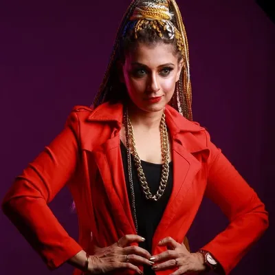 Sumaya Shams profile