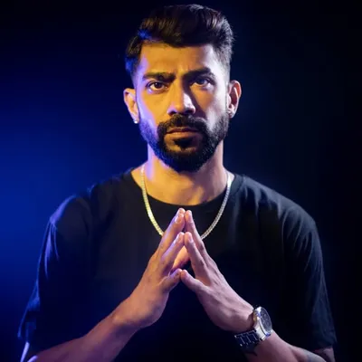 VIKRANT (DJVEE) profile
