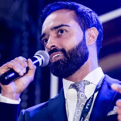 Paweł Svinarski 💸 profile