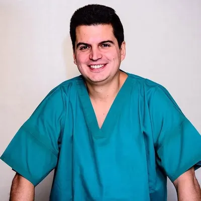 Dr. Cristóbal Davanzo profile