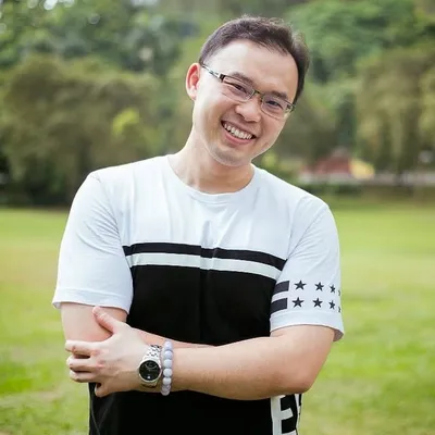 Dr. Jon Low | Dentist ๐ profile